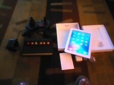 Apple iPad 2 Wi-Fi 16GB - WHITE /With A FREE ATARI Flashback 2  picture