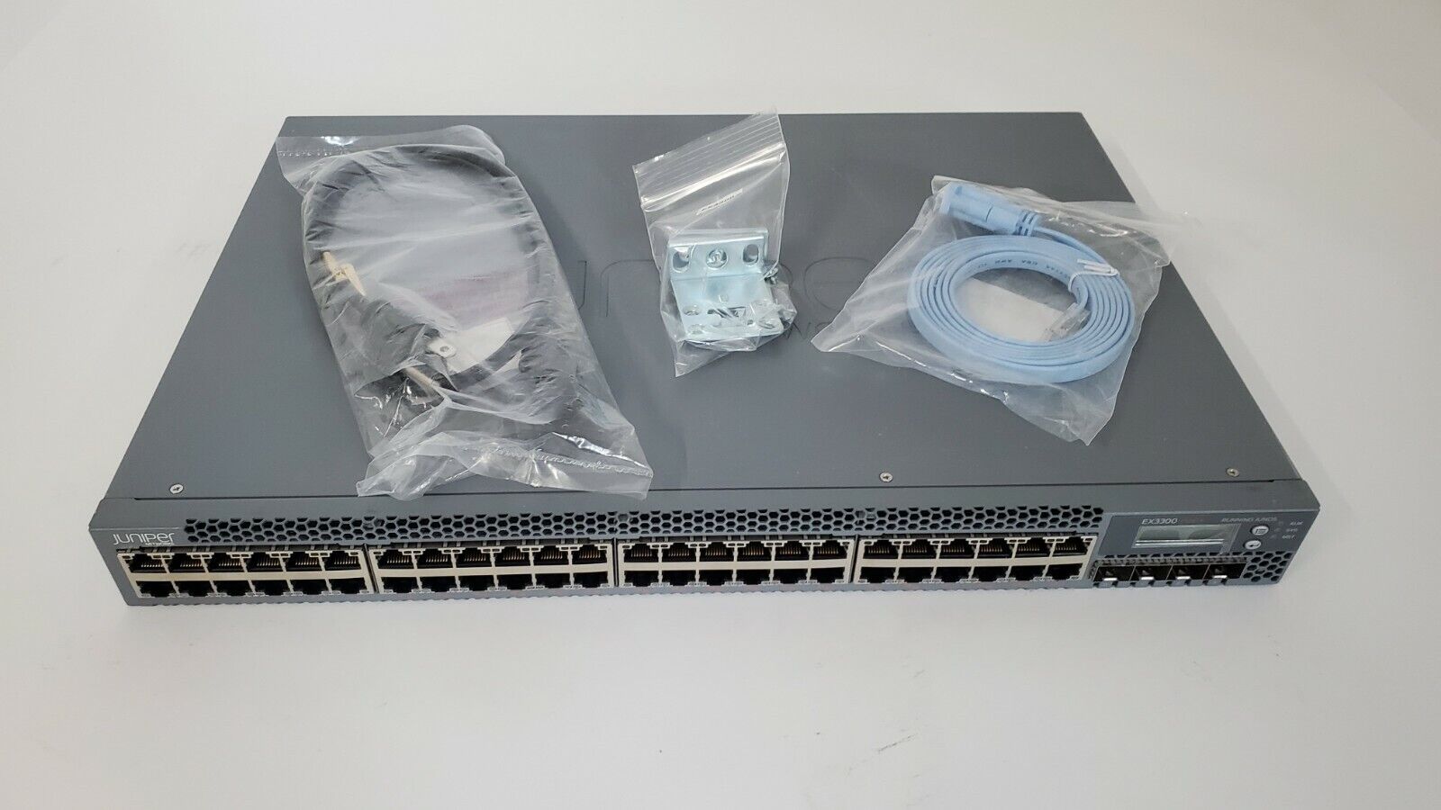 Juniper Networks EX3300-48P 48 Port Gigabit PoE 4 SFP 10G Network Switch