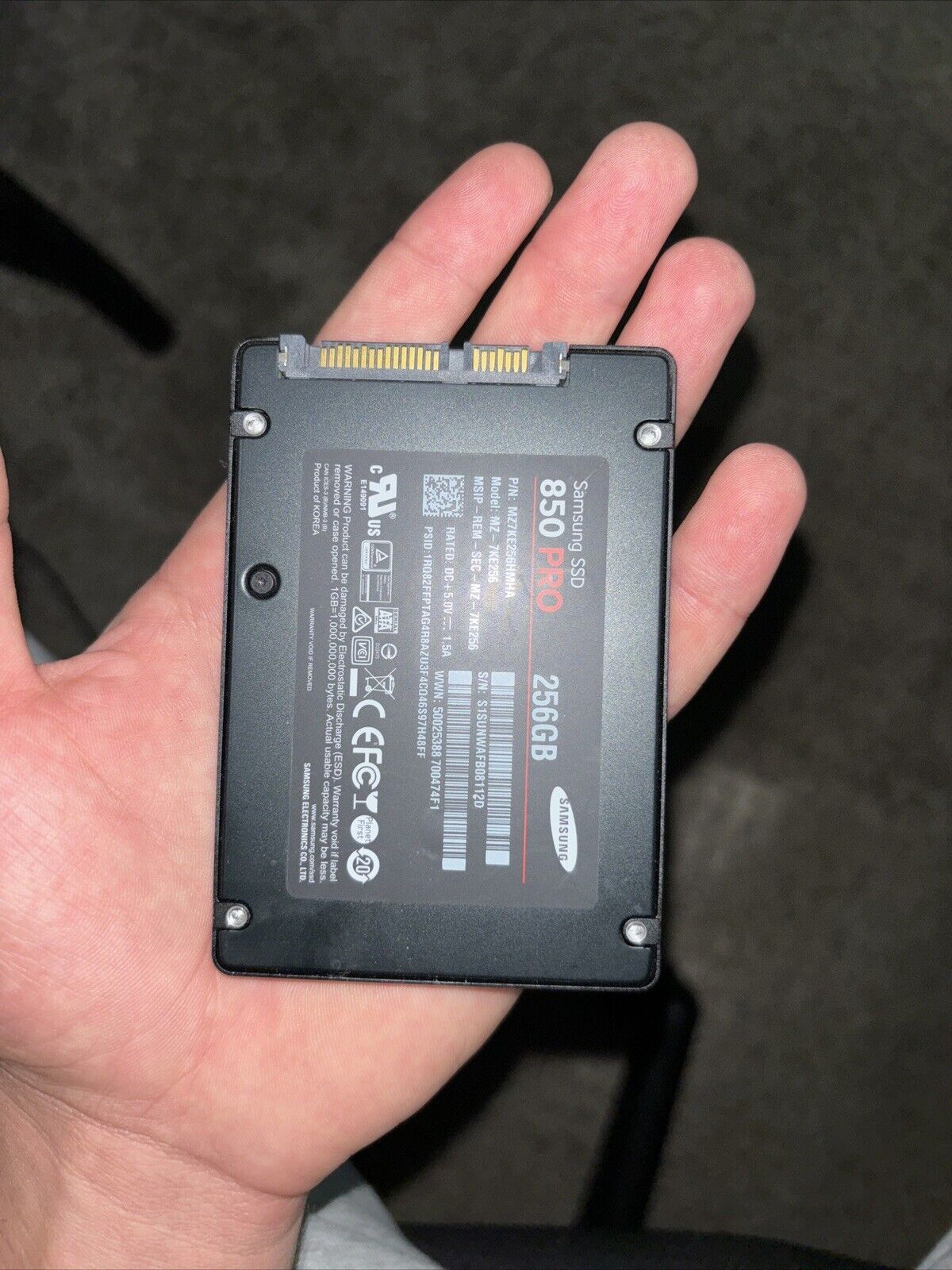 256gb SSD SATA Hard Drive Samsung 850 Pro MZ7KE256
