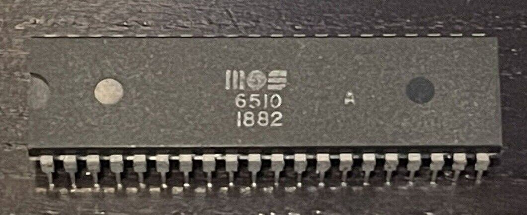 MOS 6510 CPU for Commodore 64 - Tested and Working / US Seller