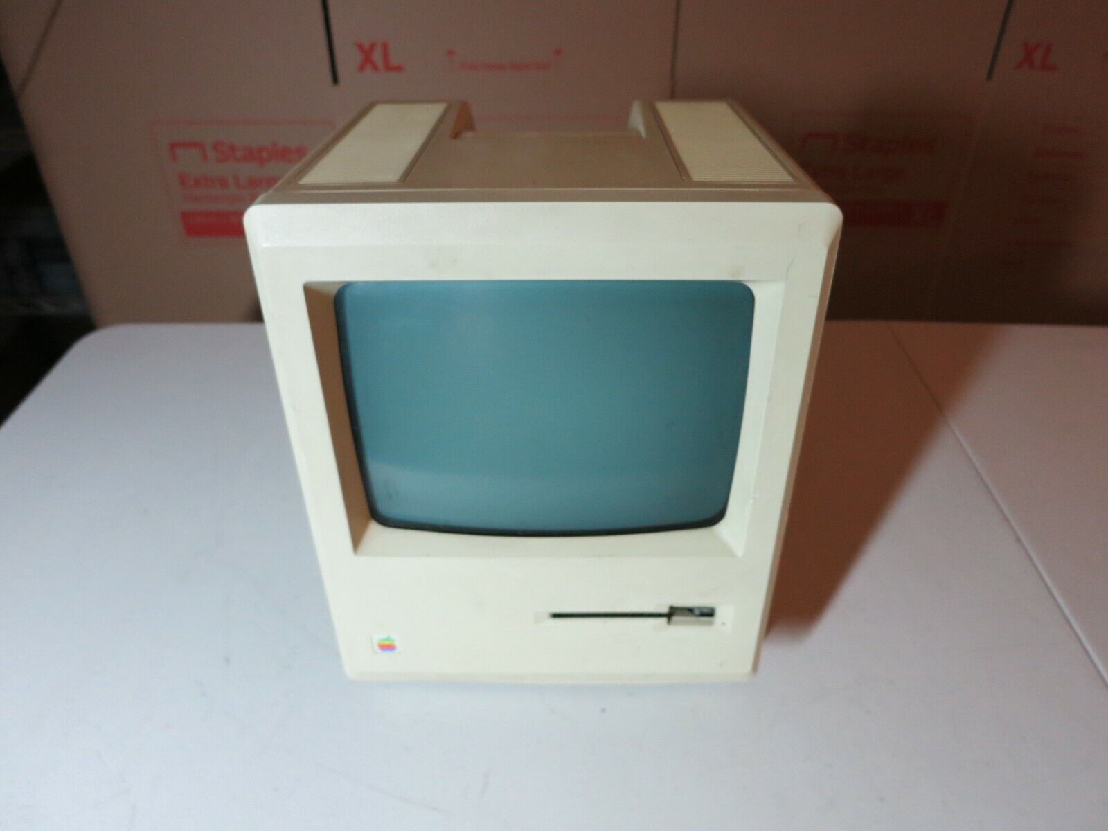 Vintage Apple Macintosh M0001A Macintosh Plus 1Mb Computer READ DESCRIPTION
