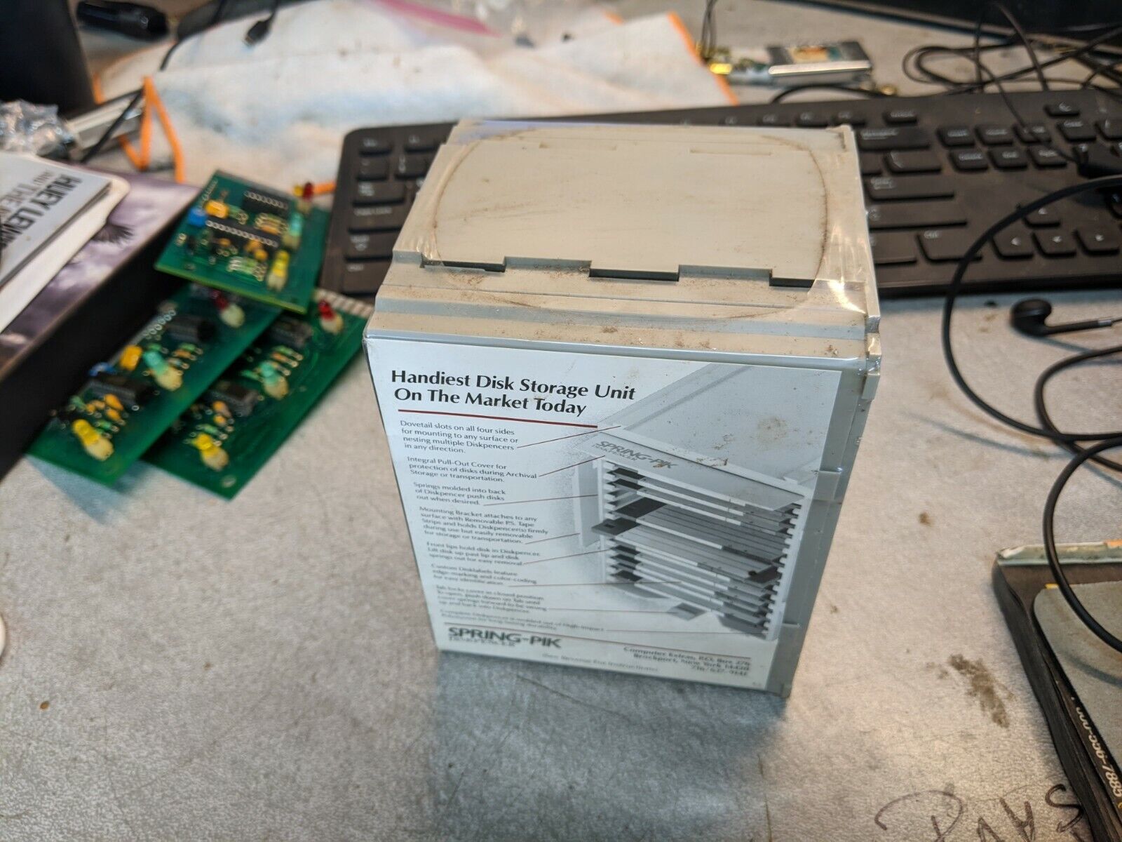 NEW Unopened vintage Spring-Pik 3.5 (3 1/2) inch floppy disk storage box.
