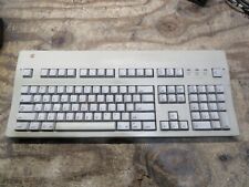Vintage Apple Extended Keyboard II Model M3501 No cable picture