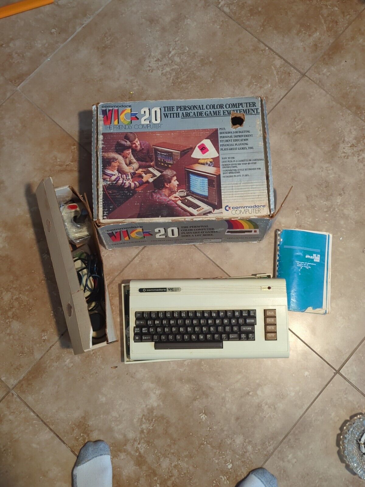 Commodore VIC 20 Personal Computer untested for parts or repair