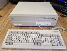 PAL Amiga 2000 with 244Mb HD and 5Mb Ram & WB 3.1 Rom & CD Rom Drive picture