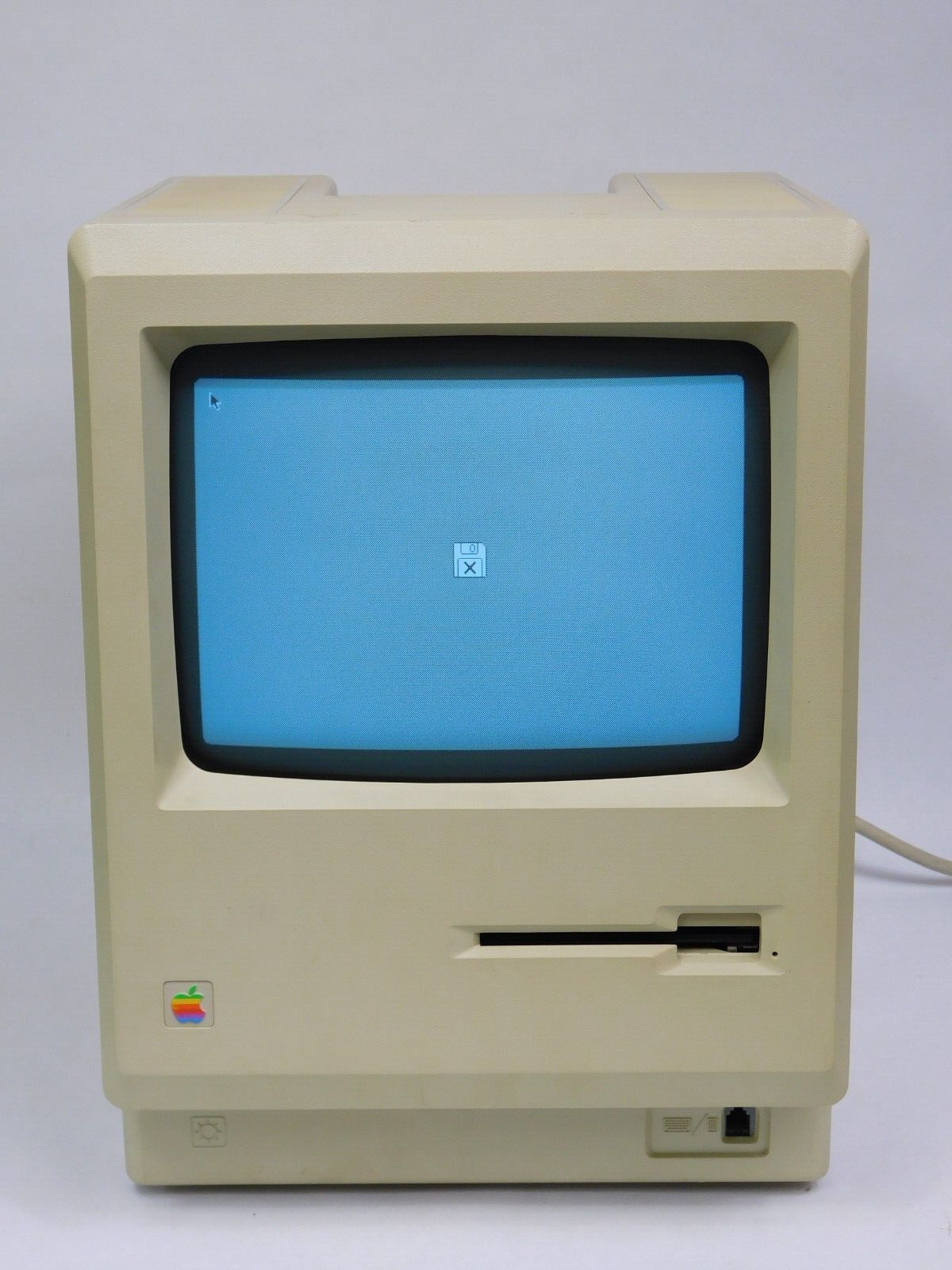Vintage Apple Macintosh 512K M0001W Computer for PARTS OR REPAIR