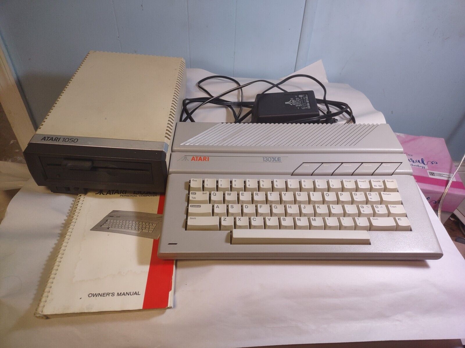 Atari 130XE W/Original Power Supply & Atari 1050 Disk Drive And Manual Working