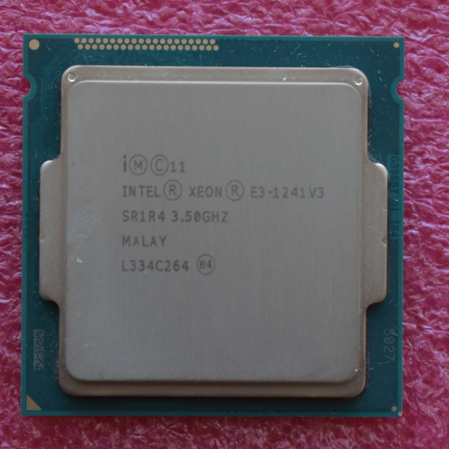 Intel Xeon E3-1241V3 ( E3-1241 V3) , SR1R4 , 4x3.5GHz