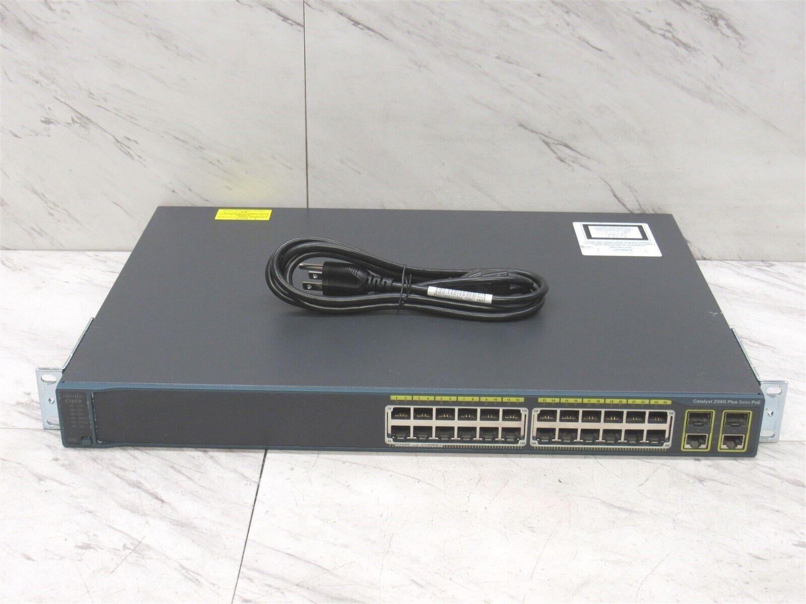 Cisco Catalyst 2960 series 24 Port PoE Ethernet Switch WS-C2960+24PC-L