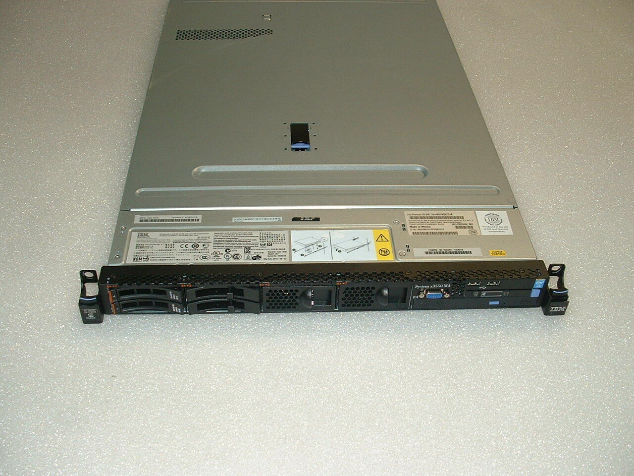 IBM X3550 M4 1U Server 2x E5-2670 2.6GHz 16-Cores 128gb 2x 300gb M5110 2x 550w