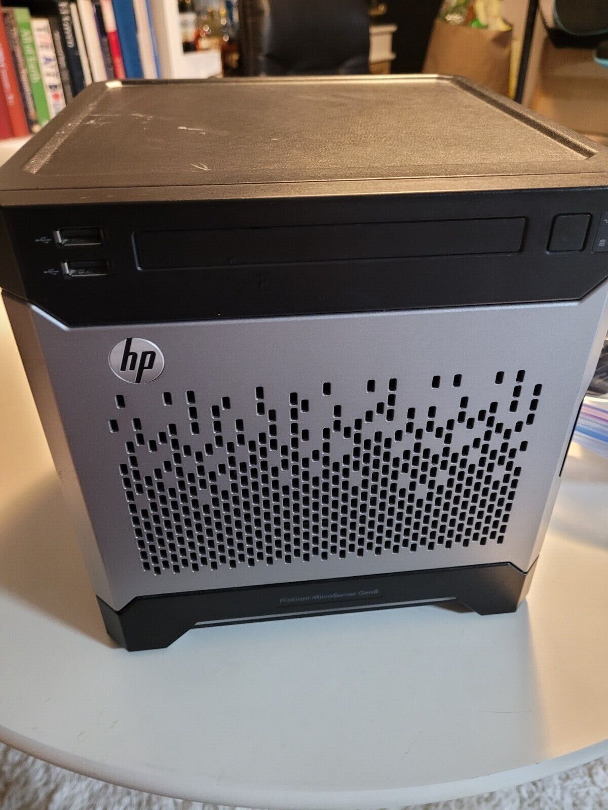 HP Proliant MicroServer Gen8, Xeon 2.30GHz No HDDs 8GB 