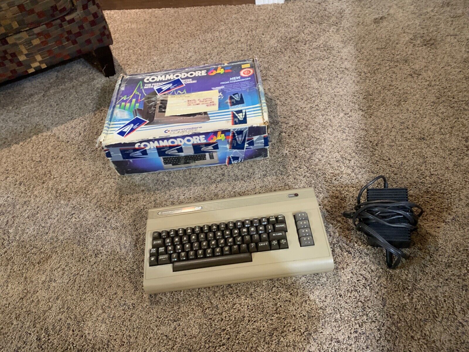 Vintage Commodore 64 Computer tested works in box