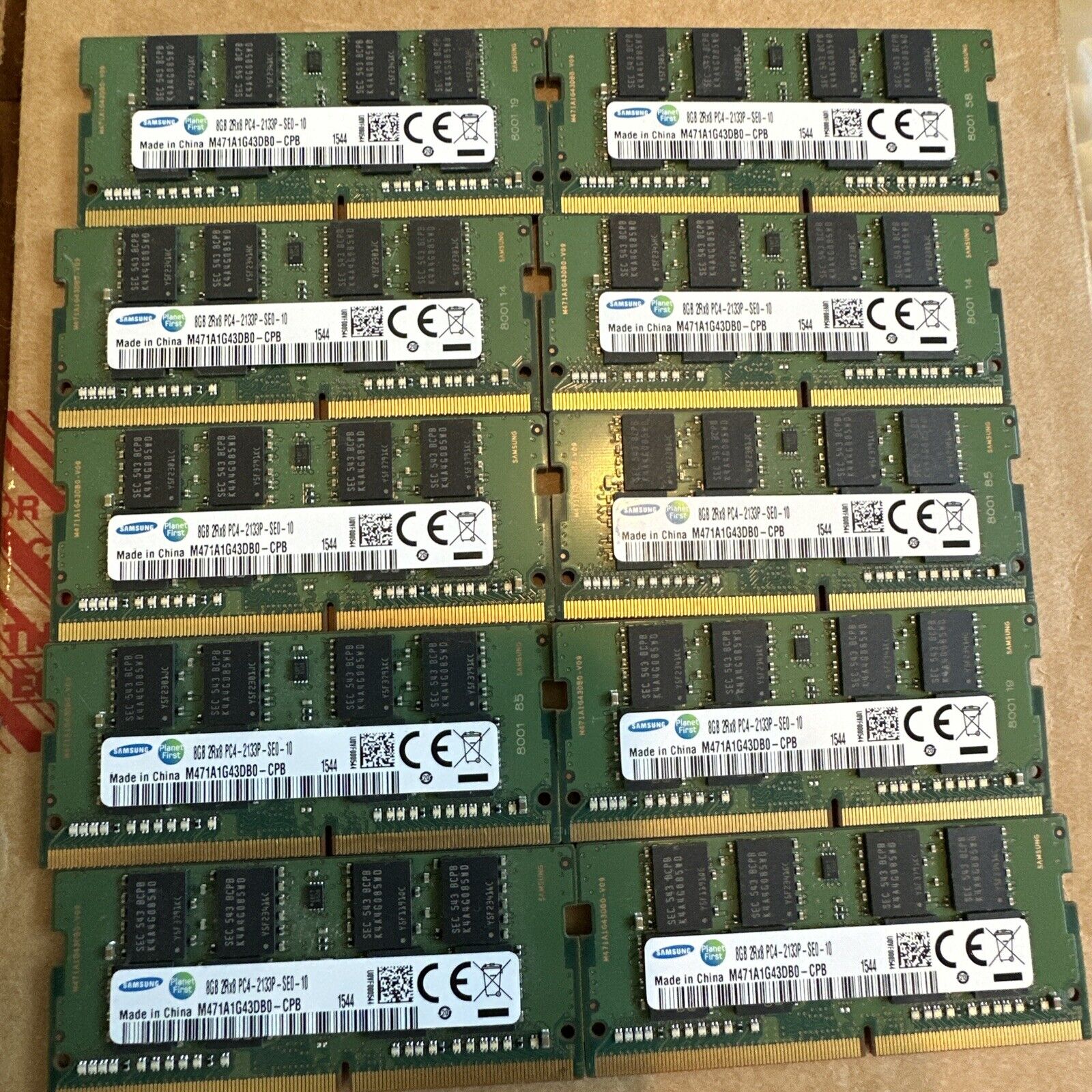LOT OF 10 Samsung 8GB 2Rx8 PC4-2133P-UA1-10 Desktop RAM Memory