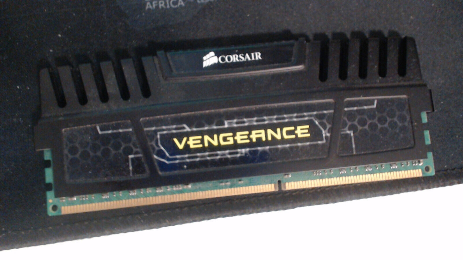 Corsair Vengeance 4GB RAM CMZ24GX3M6A1600C9 1600MHz DDR3 Memory Stick