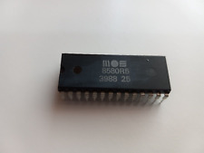 Commodore 64 - SID chip MOS 8580R5-3988 25 picture