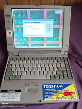 Vintage Toshiba Satellite 205CDS  Pentium  100 MHZ Windows 95  TESTED ON picture