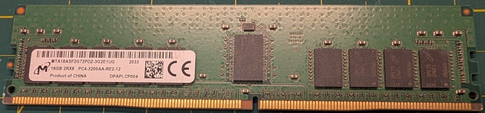 Micron 16GB 2Rx8 PC4-3200 ECC REG Server Memory - MTA18ASF2G72PDZ-3G2E1UG Micron 16GB 2Rx8 PC4-3200 ECC REG Server Memory - MTA18ASF2G72PDZ-3G2E1UG