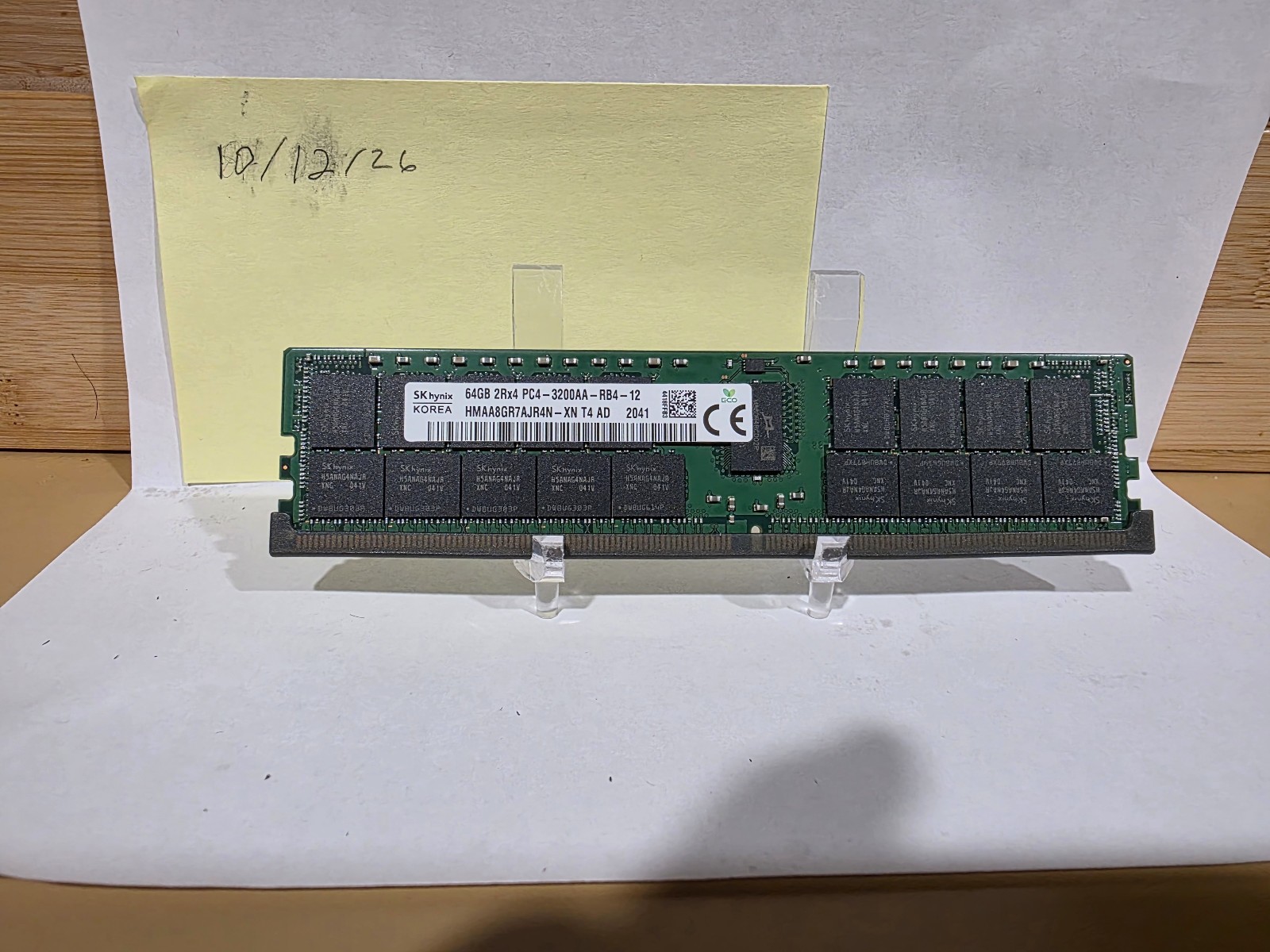 SK Hynix 64GB (1x64GB) 2Rx4 PC4-3200AA DDR4 HMAA8GR7AJR4N-XN Server Memory