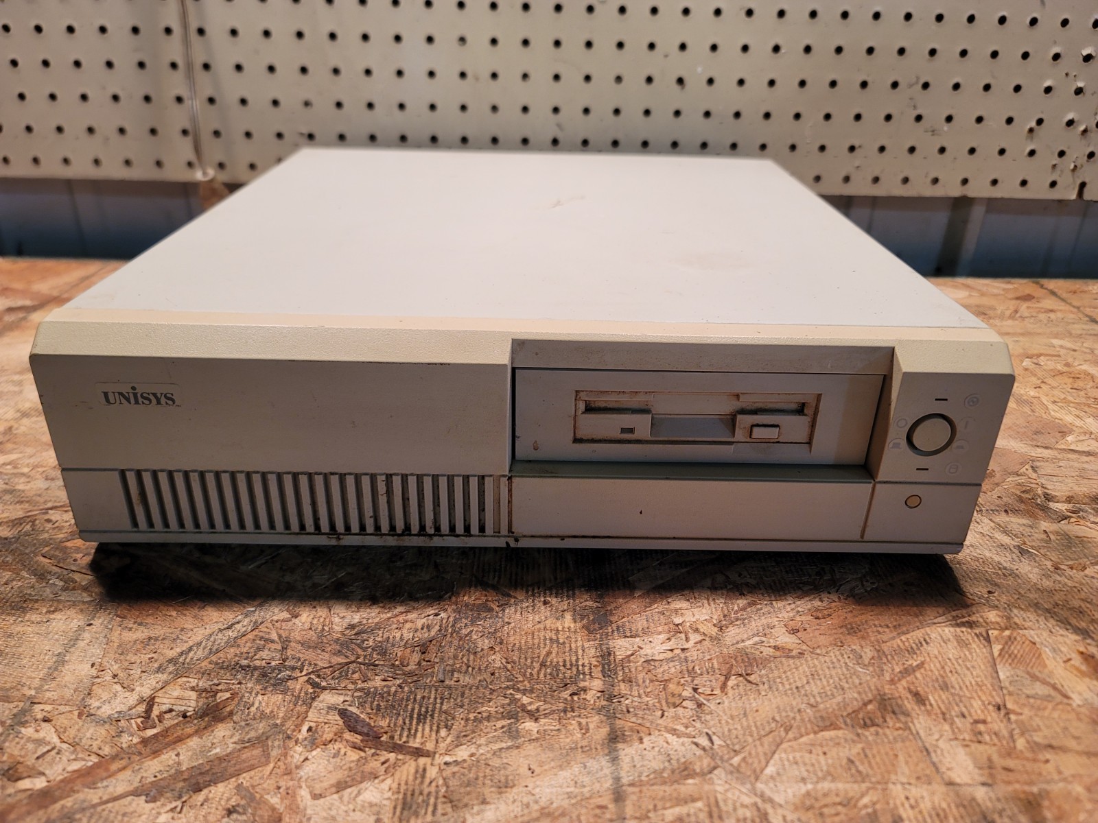 Unisys Computer VINTAGE UNISYS Desktop Computer Powers on POST Beep AS-IS EGA 286 386 ...