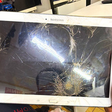 Samsung 10.1in Wi‑Fi Tablet 32GB White Cracked Screen For Parts/Repair picture