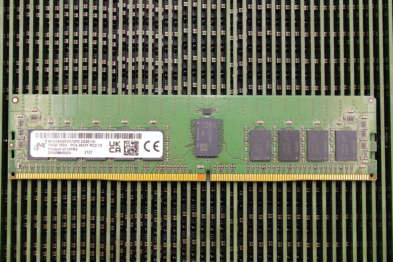 LOT OF (68) MTA18ASF2G72PDZ-2G9E1 MICRON 16GB 2RX8 PC4-2933Y RDIMM MEMORY LOT OF (68) MTA18ASF2G72PDZ-2G9E1 MICRON 16GB 2RX8 PC4-2933Y RDIMM MEMORY