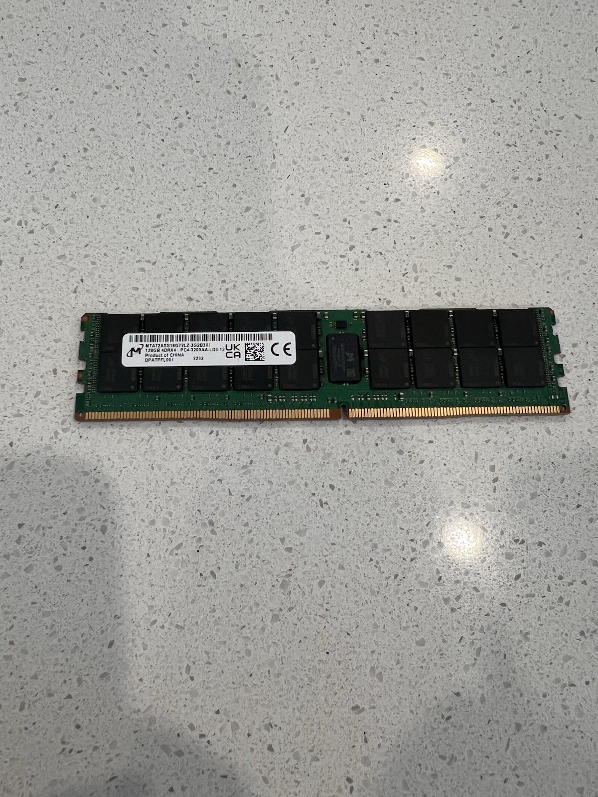 MTA72ASS16G72LZ-3G2B3XI Micron 128GB 4DRX4 PC4-25600 DDR4-3200MHz ECC