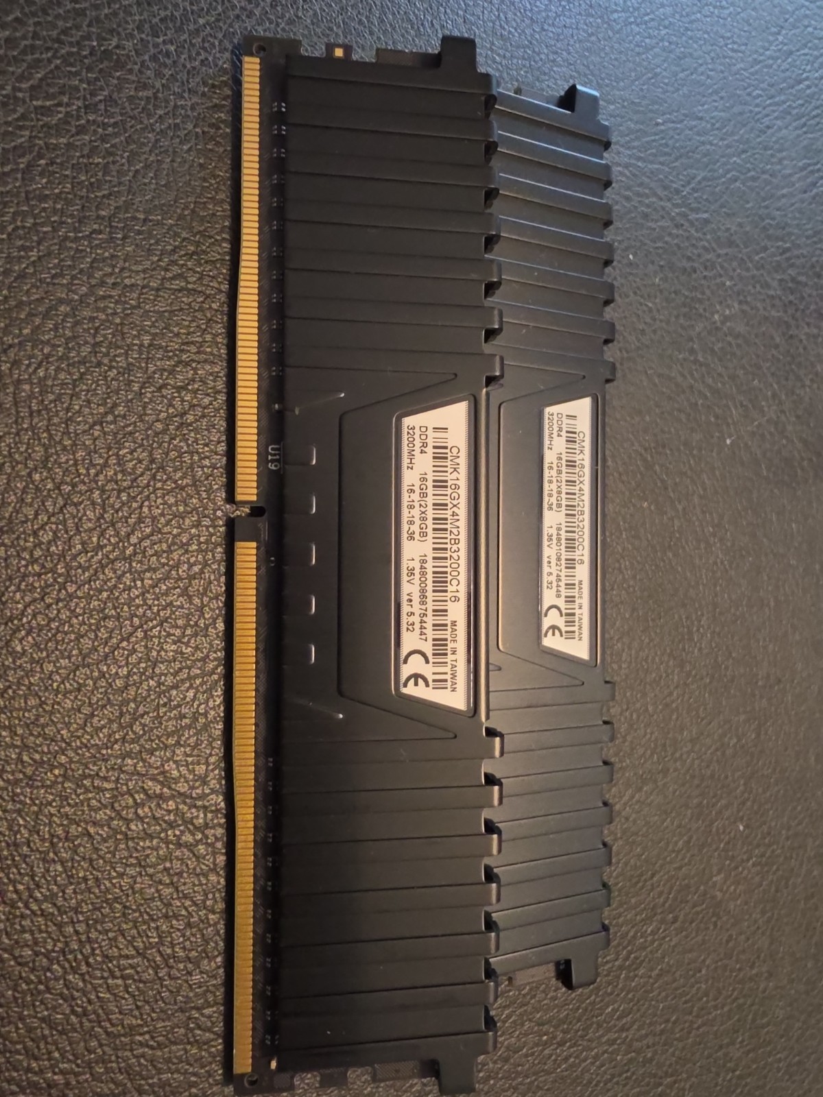 Corsair VENGEANCE LPX 16GB (2x8GB) DDDR4 DRAM 3200MHz Memory Module Kit - Black