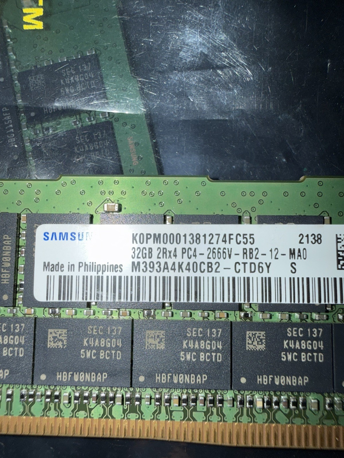 Samsung 128GB (4x32GB) DDR4 PC4-2666V ECC Server RAM 288-Pin M393A4K40CB2-CTD6Y Samsung 128GB (4x32GB) DDR4 PC4-2666V ECC Server RAM 288-Pin M393A4K40CB2-CTD6Y