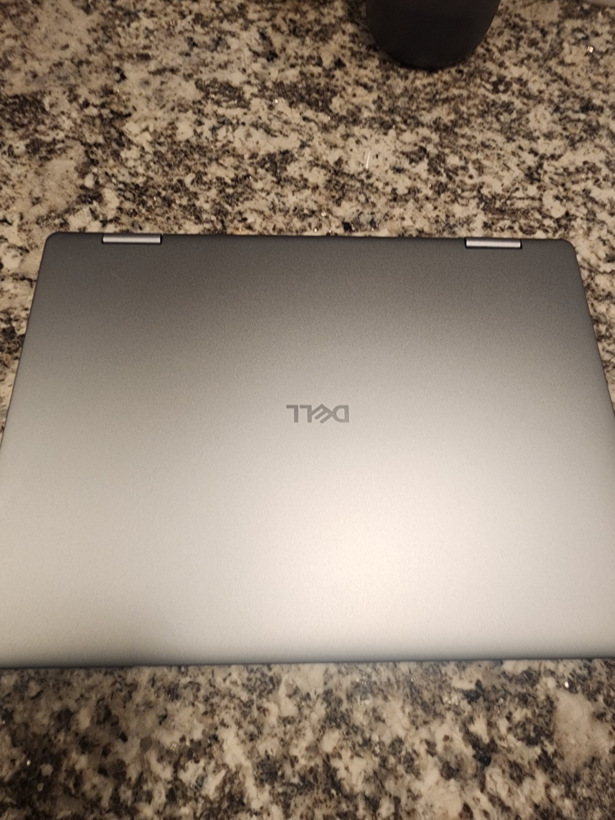 Dell Plus 2-in-1 DB04250 14\