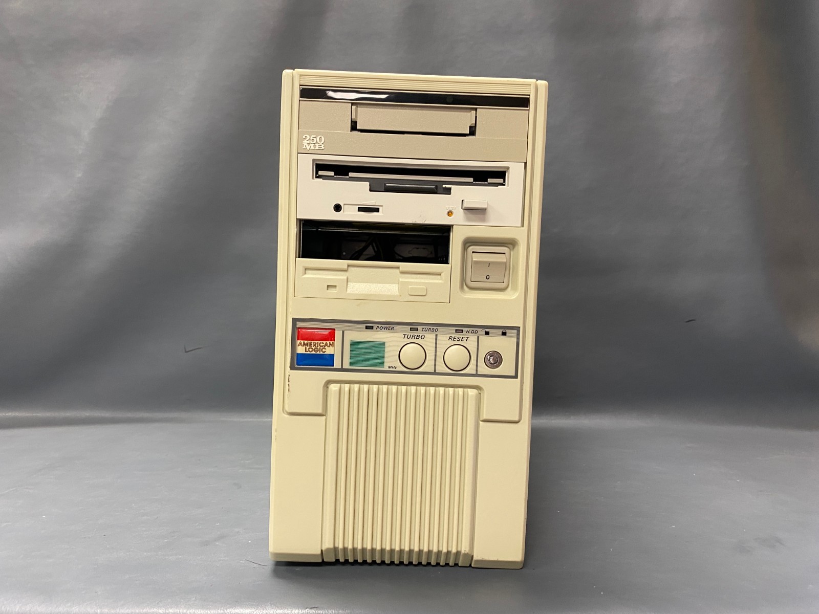 Vintage American Logic Custom PC Intel i486 DX2-66 CPU & OPTi Motherboard