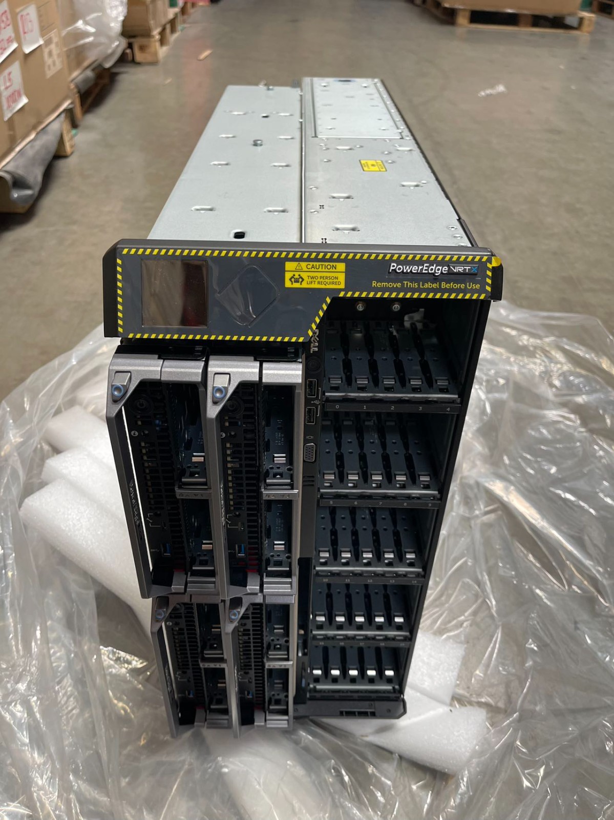 Dell PowerEdge VRTX 2.5\