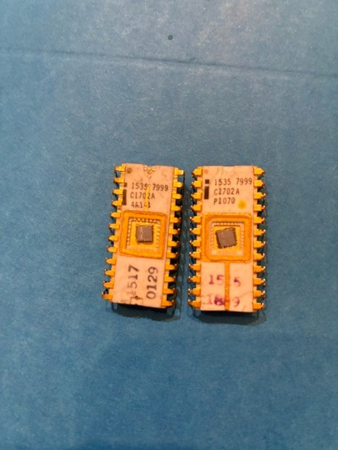 Vintage Intel EPROM C1702A White Ceramic & Gold Vintage Intel EPROM C1702A White Ceramic & Gold