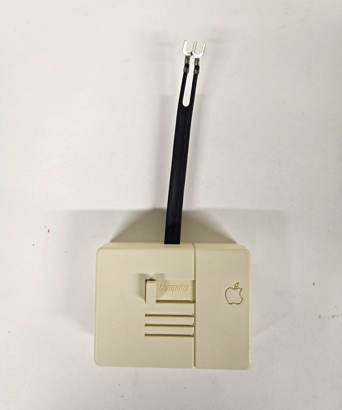 Vintage Apple IIc TV Switch Box A2M4041 825-0814-A RF Switch Original Accessory