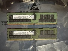 2x Samsung 32GB 2Rx4 PC4-3200 RDIMM DDR4-25600 ECC Registered (M393A4K40DB3-CWE) picture
