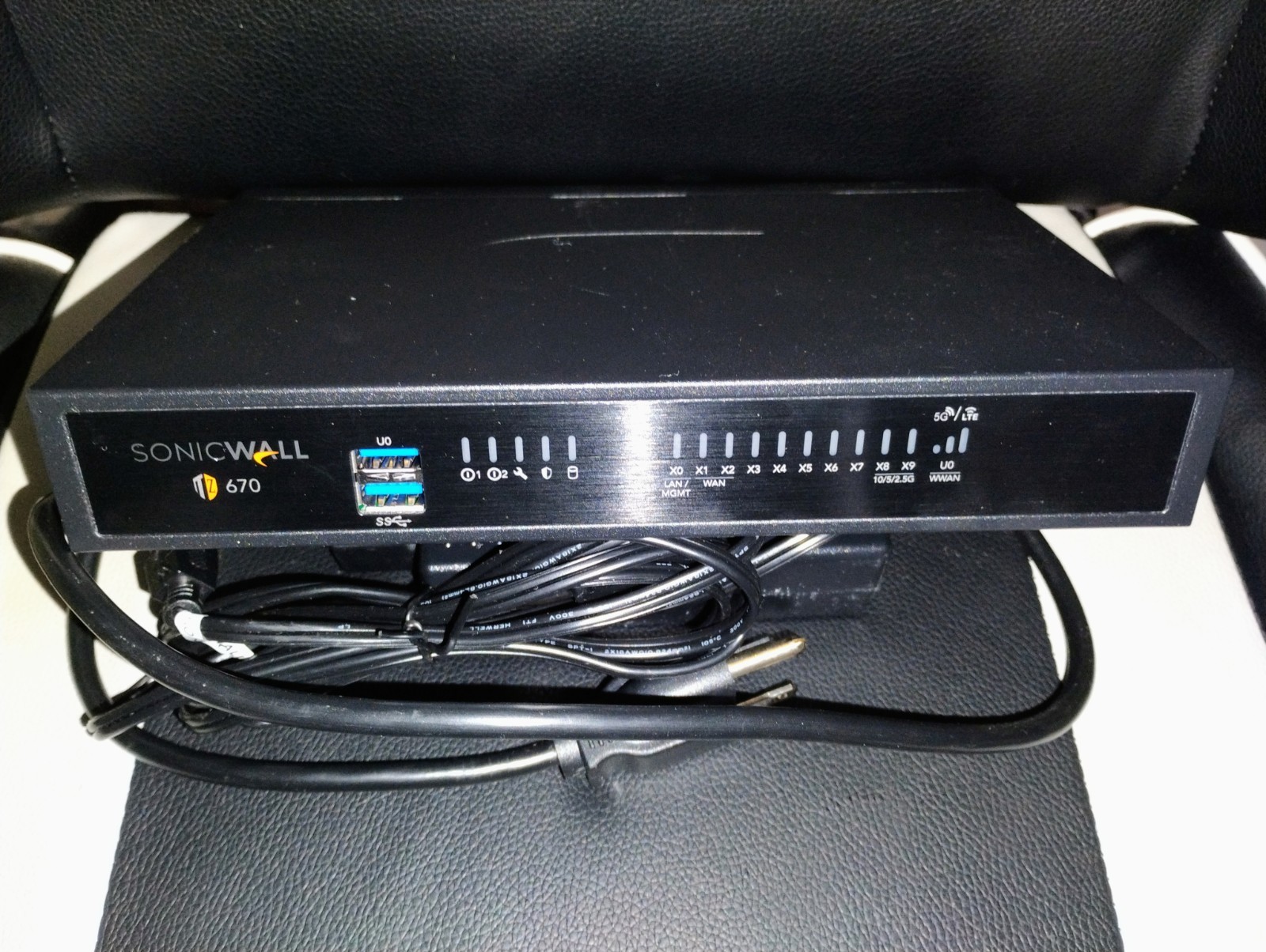 SonicWALL TZ670 Firewall Security Appliance SonicWALL TZ670 Firewall Security Appliance