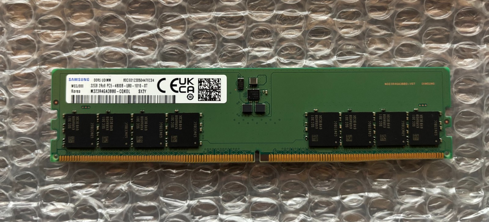 Samsung M323R4GA3BB0-CQKOL 32GB PC5-4800B DDR5 Memory