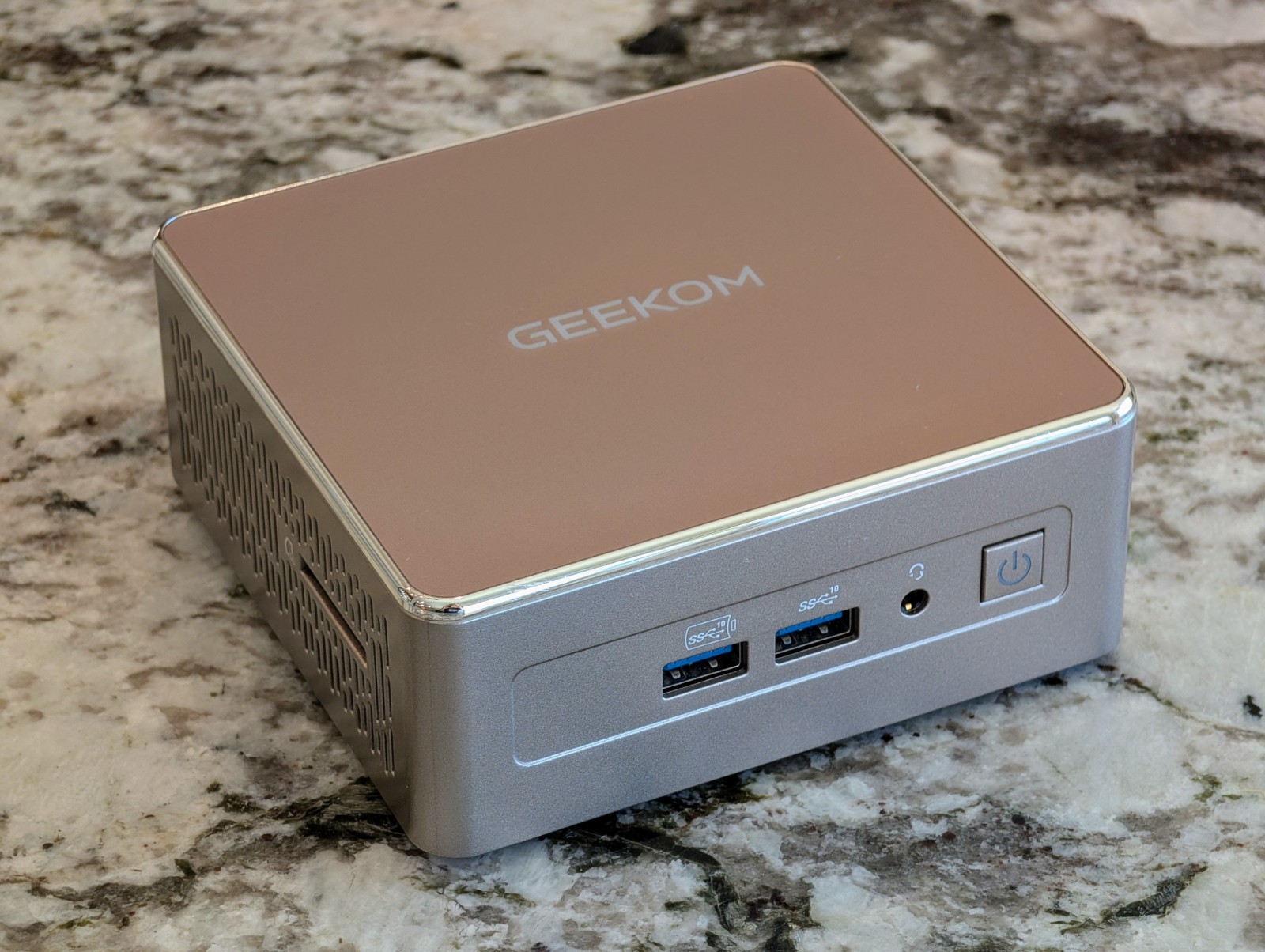GEEKOM A5 Mini PC, AMD Ryzen 7 5825U, 16GB RAM, 512GB SSD, Windows 11 Pro, EXC + GEEKOM A5 Mini PC, AMD Ryzen 7 5825U, 16GB RAM, 512GB SSD, Windows 11 Pro, EXC +