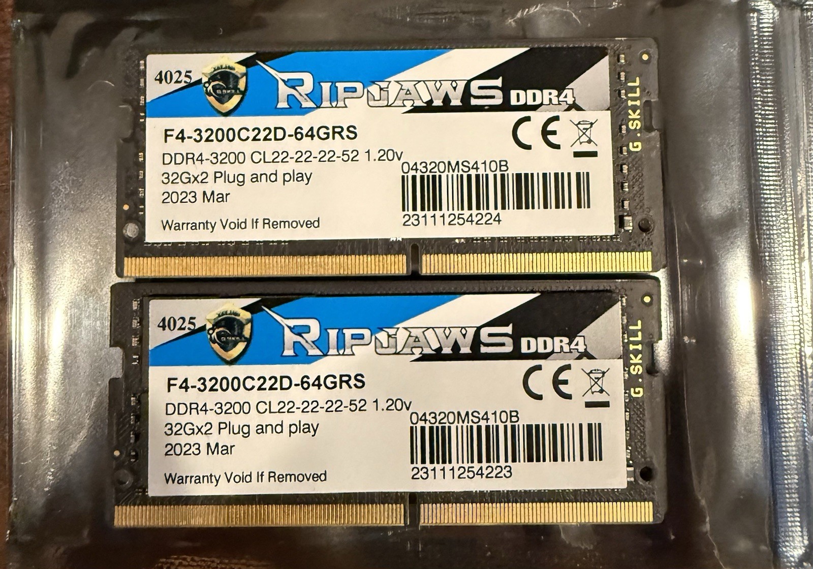 G.SKILL Ripjaws 64GB (2x32GB) DDR4-3200 SO-DIMM 260-Pin F4-3200C22D-64GRS #RJ