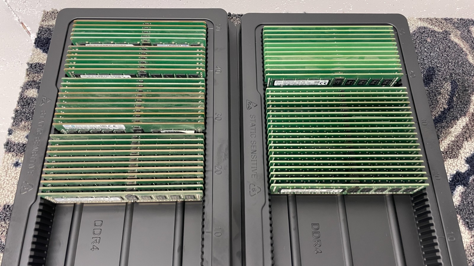 *Lot of 63* Samsung Micron Hynix 8GB DDR4-2133 ECC RDIMM 1Rx4 2Rx8 Server RAM