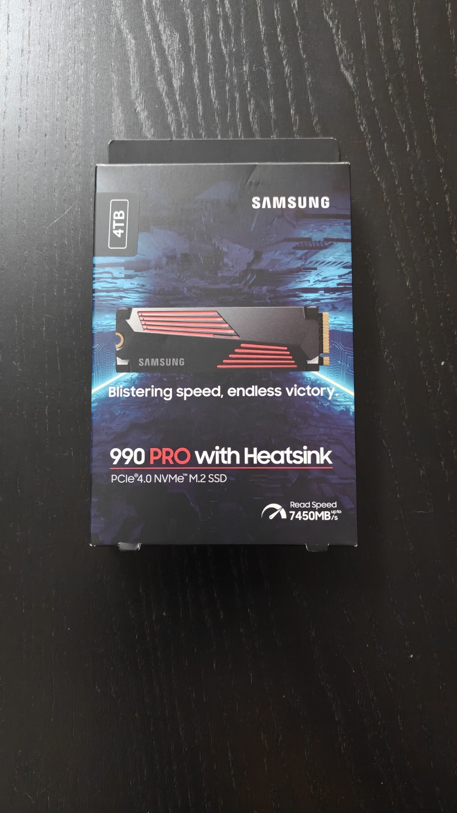 New Samsung 990 PRO 4TB with Heatsink PCIe 4.0 NVMe M.2 SSD MZ-V9P4T0CW