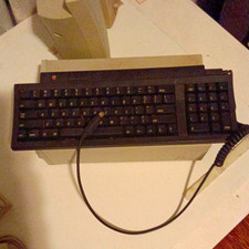 Vintage Apple Keyboard II Mo487 In Black picture