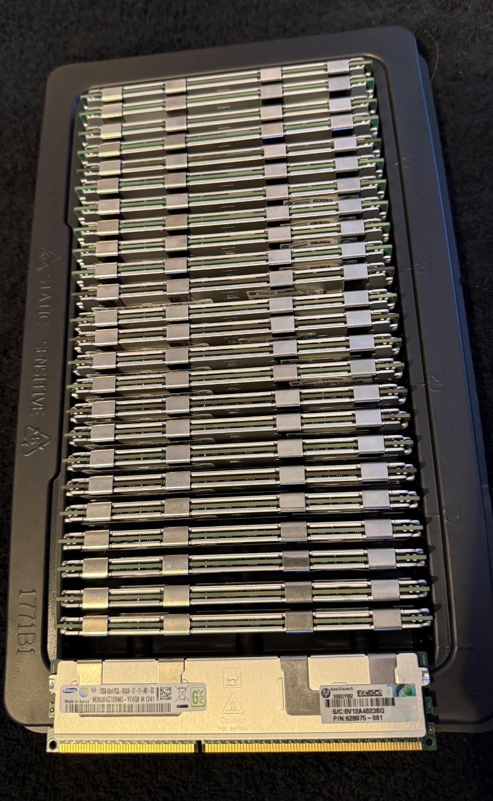 25 lot Samsung 32GB 4Rx4 PC3L-8500R M393B4G70BM0 ECC Server RAM HPE 628975-081