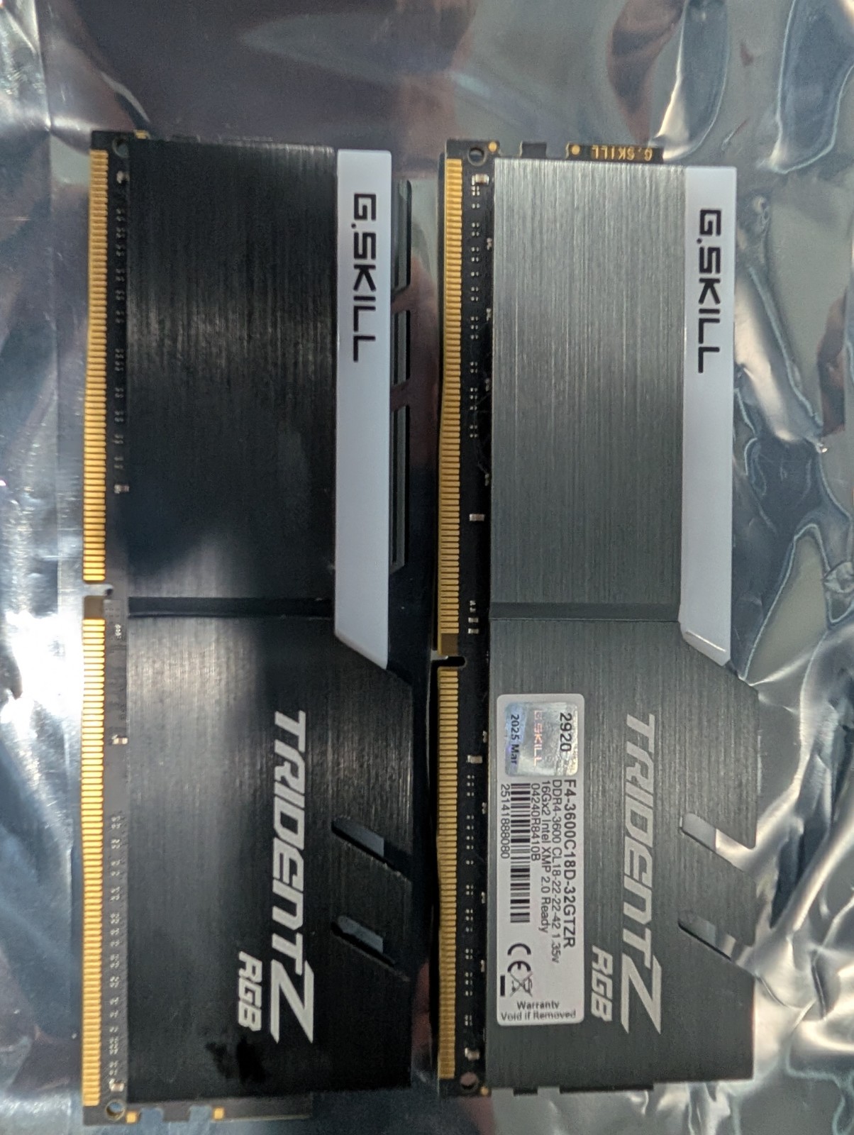 G.SKILL Trident Z Neo 32GB 2x16GB DDR4 3600 CL16 RGB RAM F4-3600C16D-32GTZNC