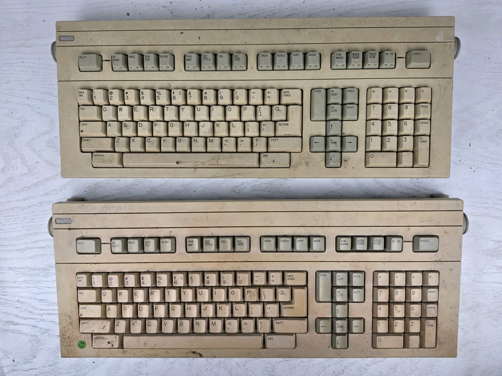 2 Vintage Wang Laboratories Terminal Keyboard Mechanical Retro Clicky Lot PARTS