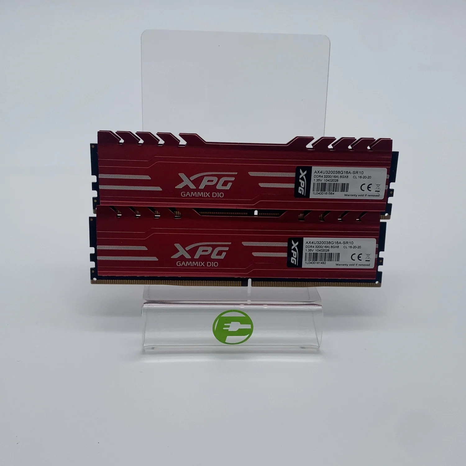 XPG GAMMIX D10 16GB (2x8GB) RAM DDR4 3200MHz AX4U32008G16A-SR10 XPG GAMMIX D10 16GB (2x8GB) RAM DDR4 3200MHz AX4U32008G16A-SR10