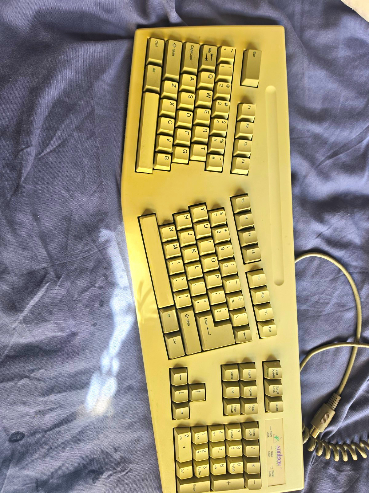 Vintage Addison KB-7001 Ergonomic Mechanical Keyboard - Alps White Switches
