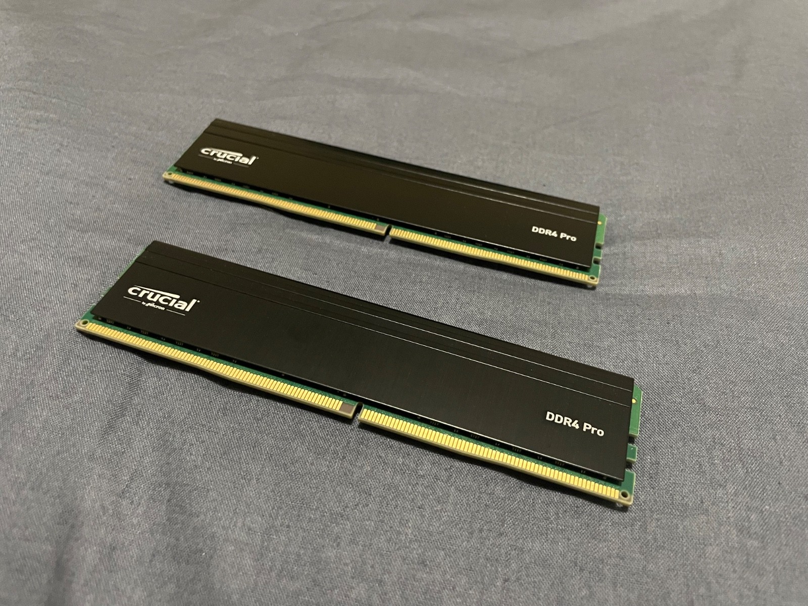 Crucial Pro 64GB (2 x 32GB) PC4-25600 DDR4-3200 Memory - CP2K32G4DFRA32A