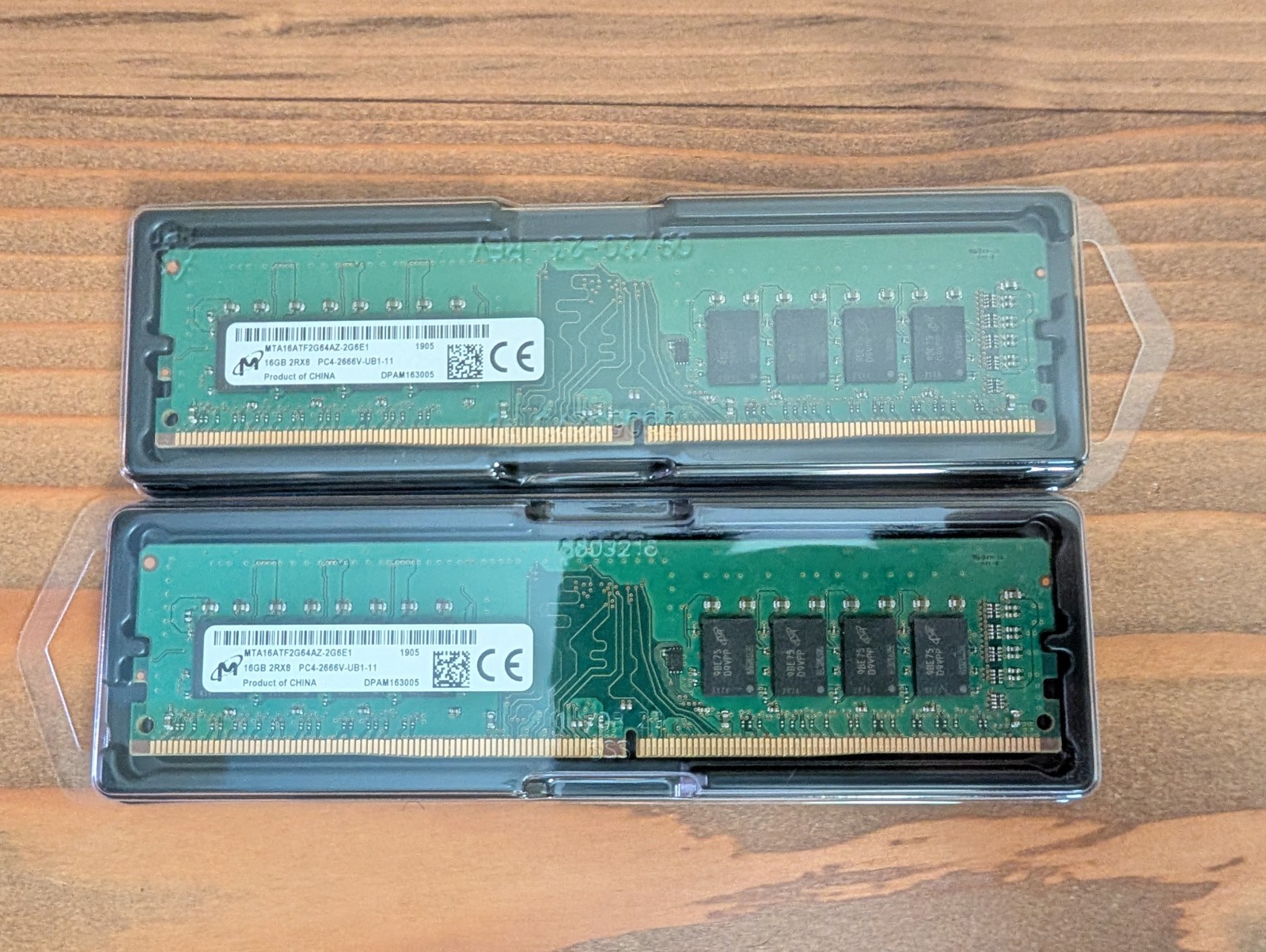 Micron 32GB Kit (2x16GB) DDR4 2666MHz PC4-2666V Desktop RAM MTA16ATF2G64AZ-2G6E1