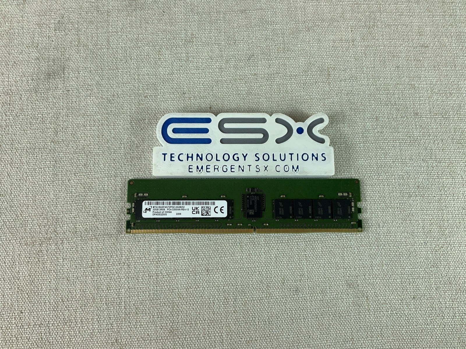 Micron MTA18ASF4G72PDZ-3G2B2 32GB 2Rx8 PC4-3200AA DDR4 ECC Server Memory RDIMM Micron MTA18ASF4G72PDZ-3G2B2 32GB 2Rx8 PC4-3200AA DDR4 ECC Server Memory RDIMM
