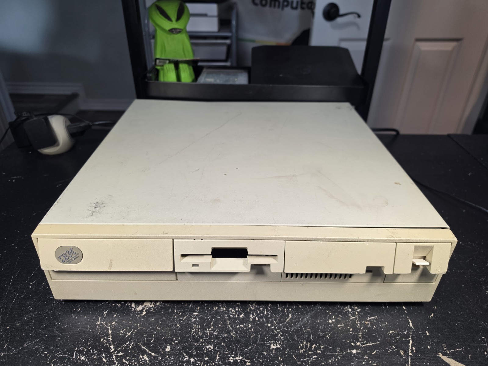 Vintage 1987 IBM Personal System 2 PS/2 Model 30 286 Computer FOR PARTS Vintage 1987 IBM Personal System 2 PS/2 Model 30 286 Computer FOR PARTS